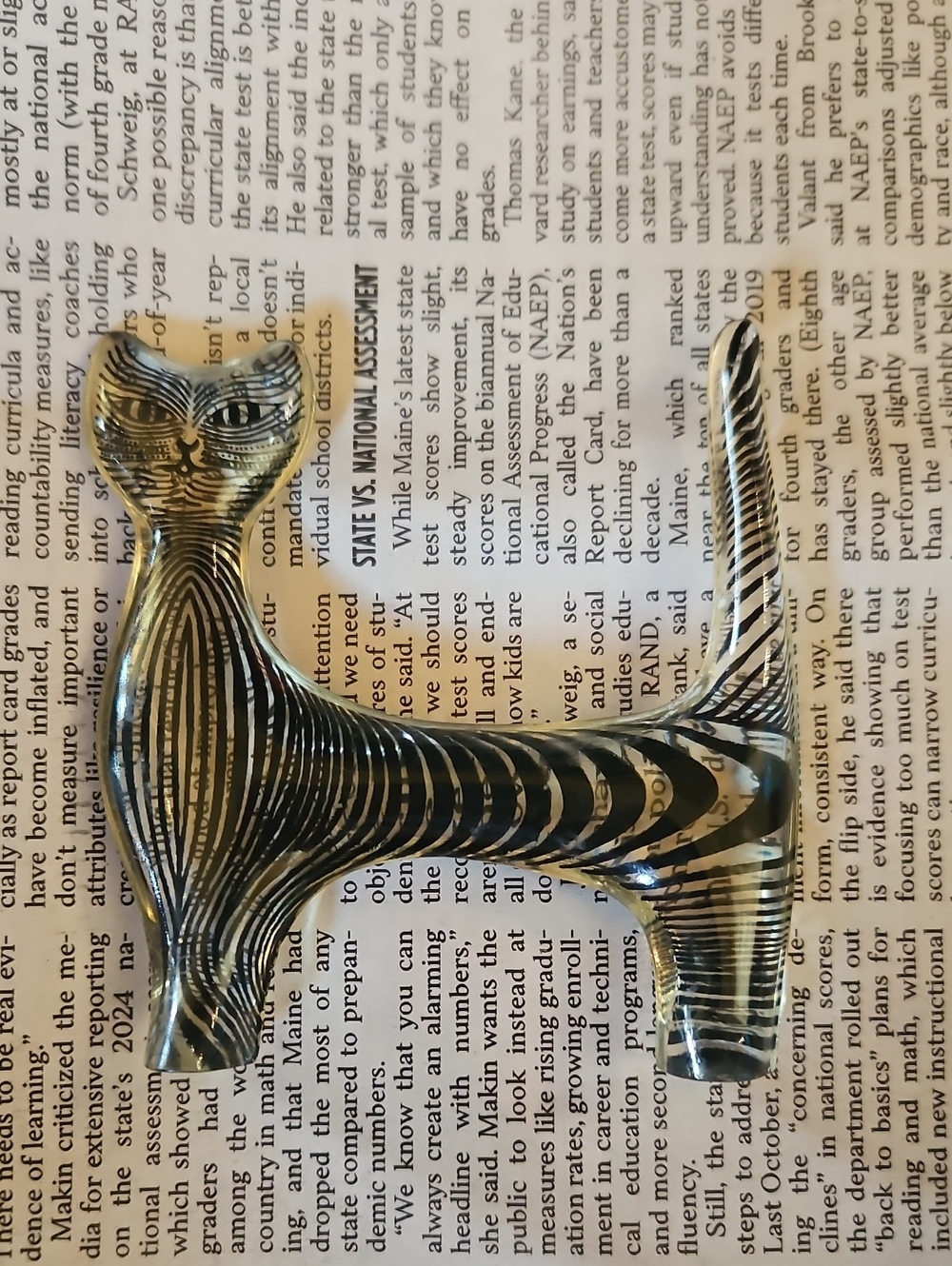 Striped Resin Cat Sculpture — Black & Cream Decorative Accent